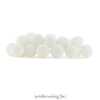 Witte led slinger met 20 katoenen ballen