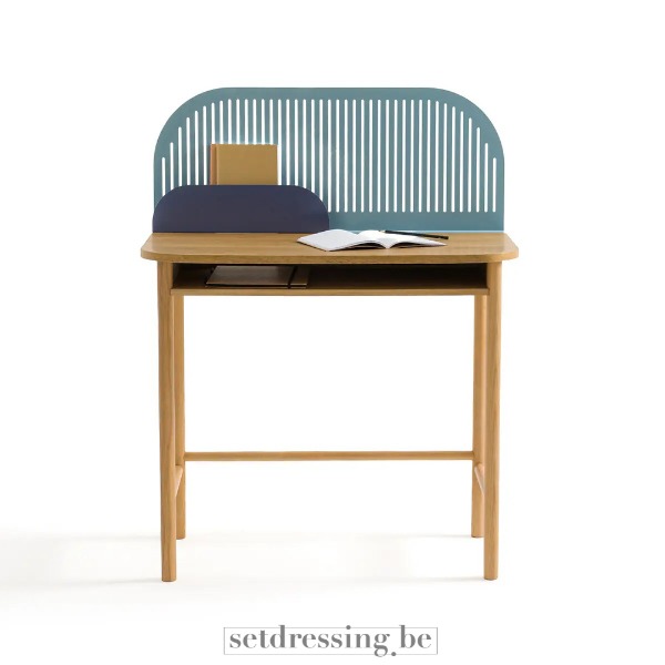 boycot Voor type Gespecificeerd Kleine houten bureau 110cm rekwisieten verhuur setdressing.be