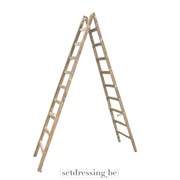 Oude houten openzetbare ladder 300cm bruin