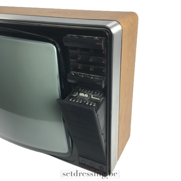 Retro beeldbuis tv 60cm bruin