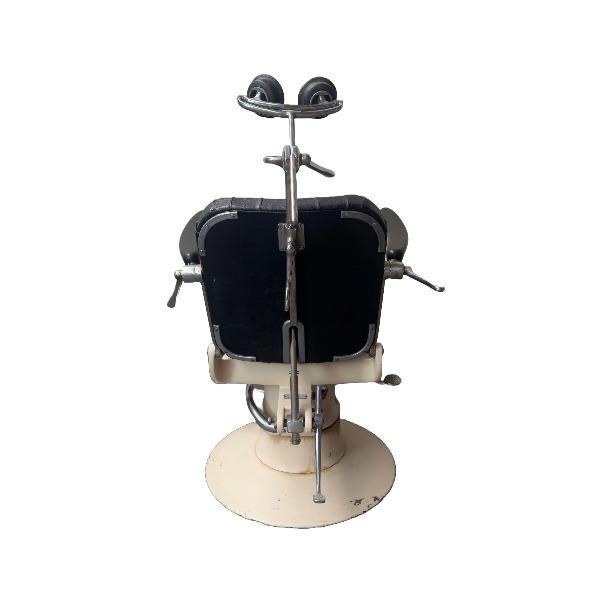 Retro hairdresser chair black, white