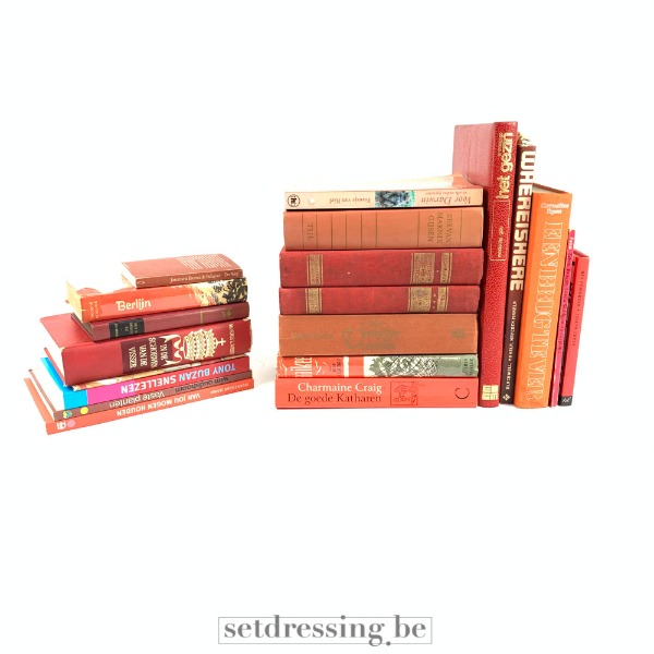 Boeken mix rood