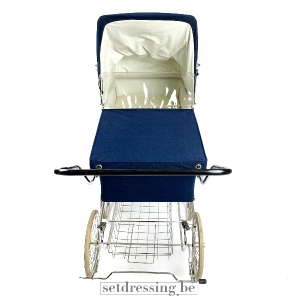 Vintage buggy baby blauw